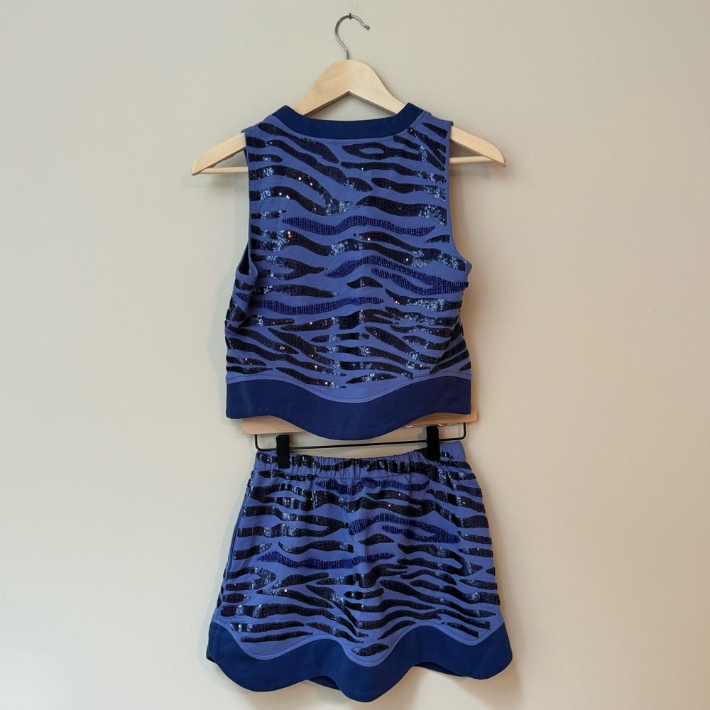 NWOT QUEEN OF SPARKLES Sequin Beaded Tiger Stripe Set - Picture 3 of 7